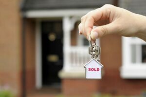 5 Tricks Agents Use To Sell Houses Fast in Lee's Summit