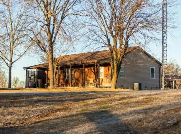 126 400th Road, Warrensburg, Missouri 64093, 4 Bedrooms Bedrooms, ,3 BathroomsBathrooms,Single Family Home,For Sale,400th,2472126