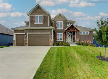 2105 Foxtail Drive, Kearney, Missouri 64060, 6 Bedrooms Bedrooms, ,4 BathroomsBathrooms,Single Family Home,For Sale,Foxtail,2472992