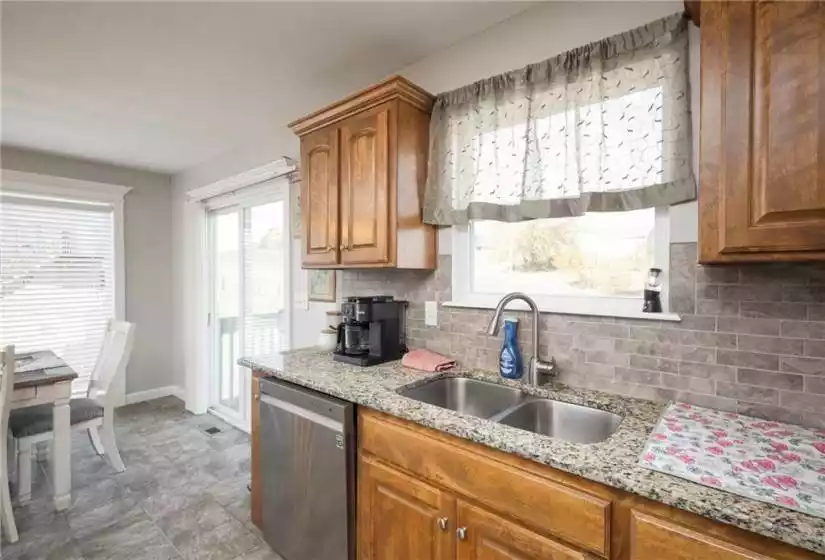 445 Redbud Court, Warrensburg, Missouri 64093, 3 Bedrooms Bedrooms, ,3 BathroomsBathrooms,Single Family Home,For Sale,Redbud,2516936