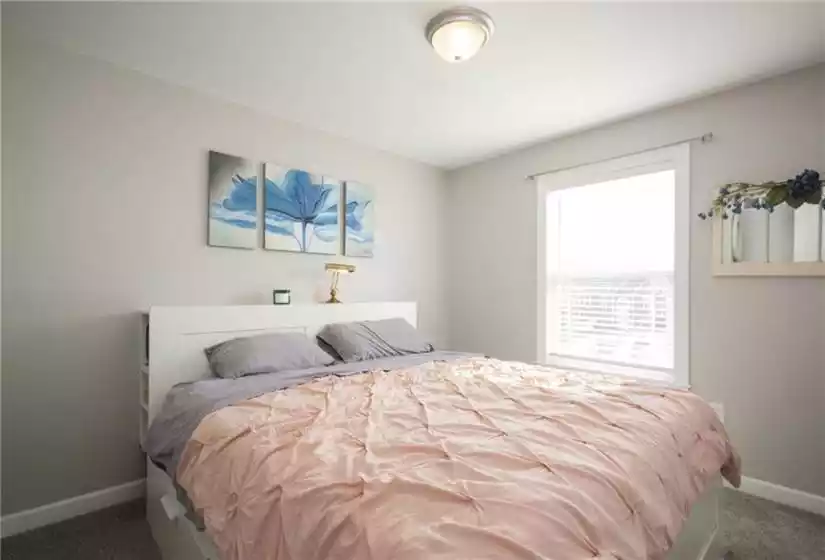 445 Redbud Court, Warrensburg, Missouri 64093, 3 Bedrooms Bedrooms, ,3 BathroomsBathrooms,Single Family Home,For Sale,Redbud,2516936