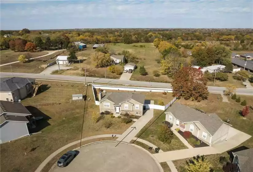 445 Redbud Court, Warrensburg, Missouri 64093, 3 Bedrooms Bedrooms, ,3 BathroomsBathrooms,Single Family Home,For Sale,Redbud,2516936