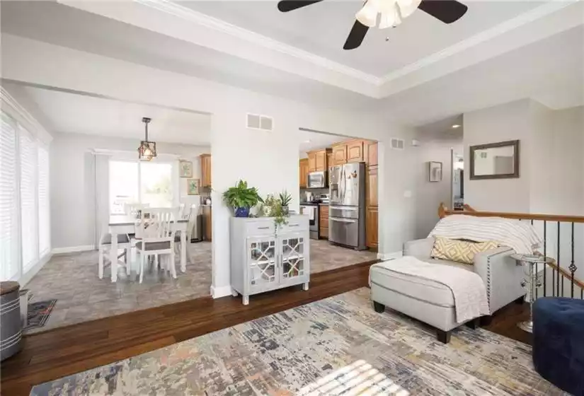 445 Redbud Court, Warrensburg, Missouri 64093, 3 Bedrooms Bedrooms, ,3 BathroomsBathrooms,Single Family Home,For Sale,Redbud,2516936